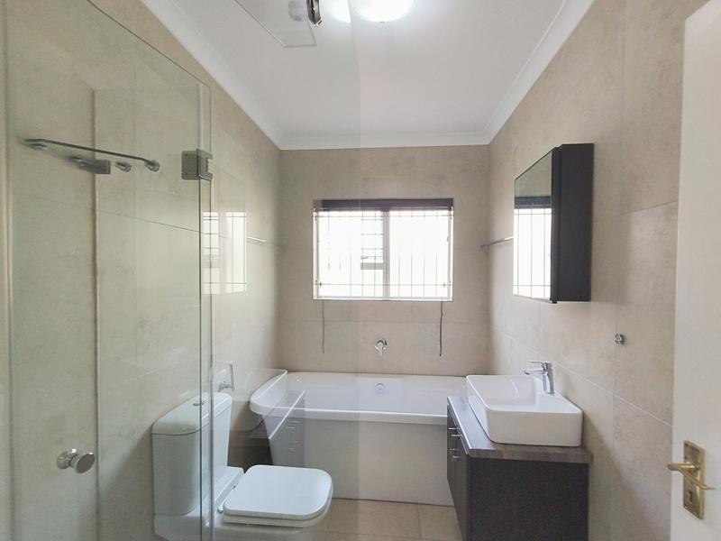 3 Bedroom Property for Sale in Sonstraal Heights Western Cape